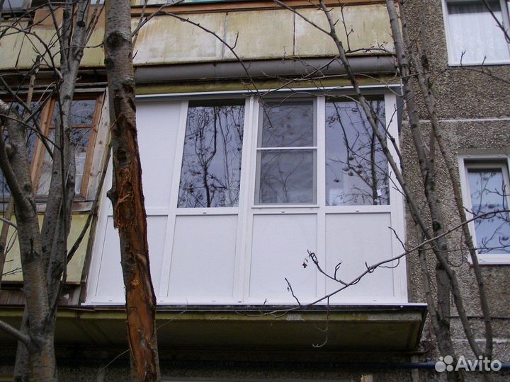 Окна, балконы в Мурманске