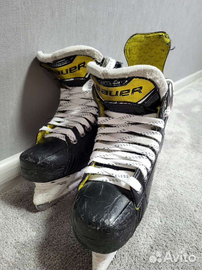 Хоккейные коньки bauer supreme s37