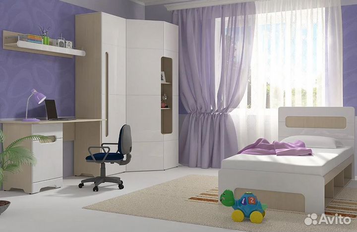 Стол компьютерный на Александровской 101/1