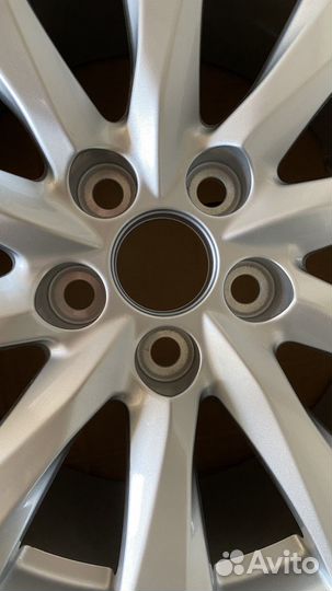 Литые диски r17 5x114.3 toyota camry
