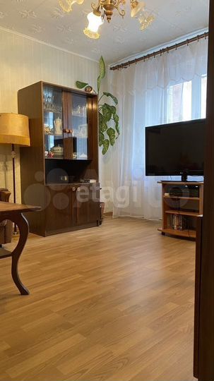 3-к. квартира, 67 м², 2/5 эт.