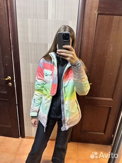 Куртка женская горнолыжная oneill