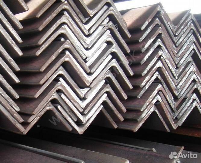 Уголок металлический