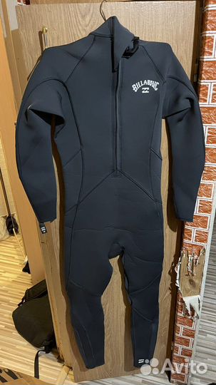 Гидрокостюм billabong 3/2