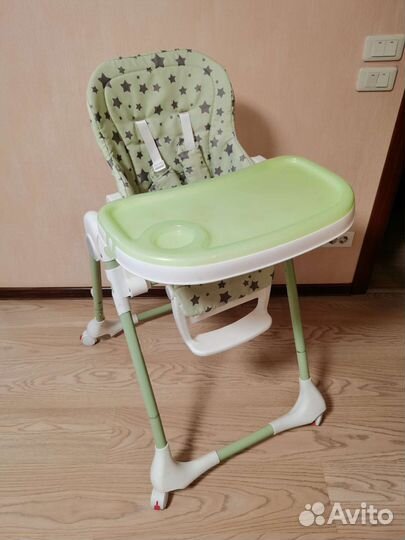 Стульчик для кормления Happy baby wingy