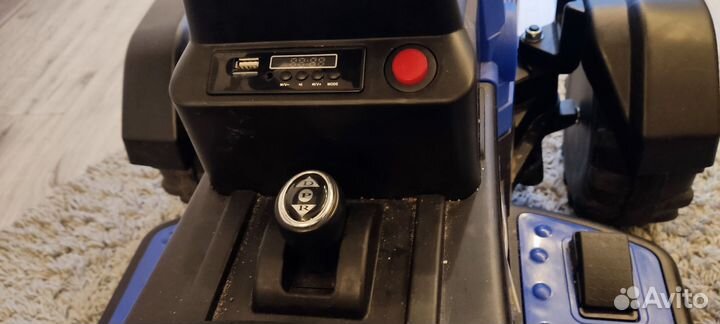 Детский электромобиль трактор с прицепом