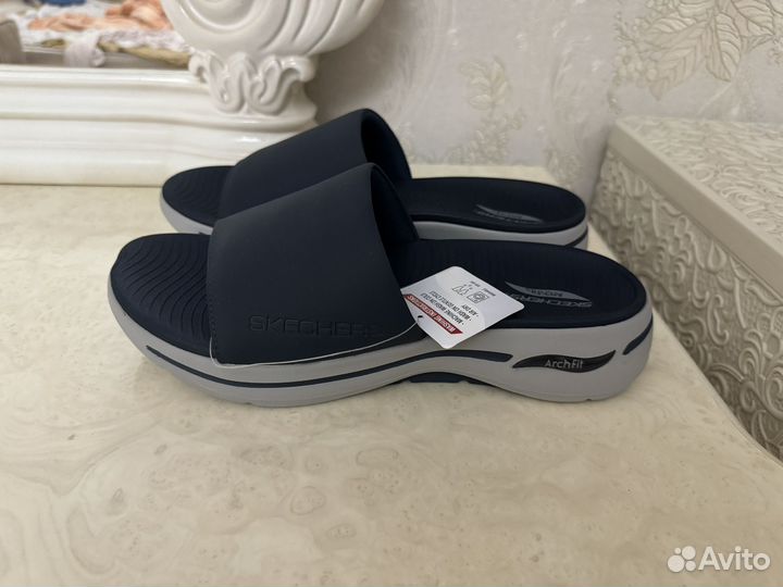 Skechers тапочки