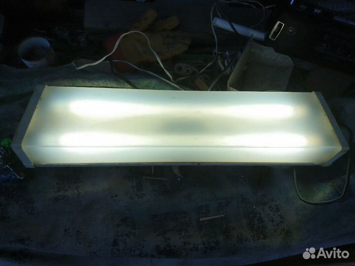 Светильник настенный