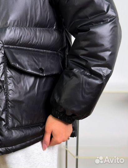 Женская демисезонная куртка фирма W