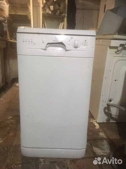 Посудомоечная машина Indesit idl42 разбор