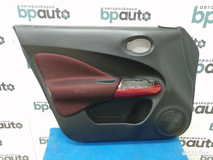 Обшивка передней левой двери 80901-1KA0A Nissan