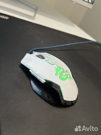 Игровая клавиатура и мышь