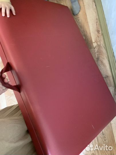 Кушетка косметологическая