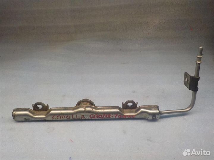 Рейка топливная (рампа) Toyota Corolla (E120) 200