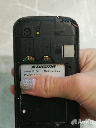 DIGMA iDxD4 3G, 4 ГБ