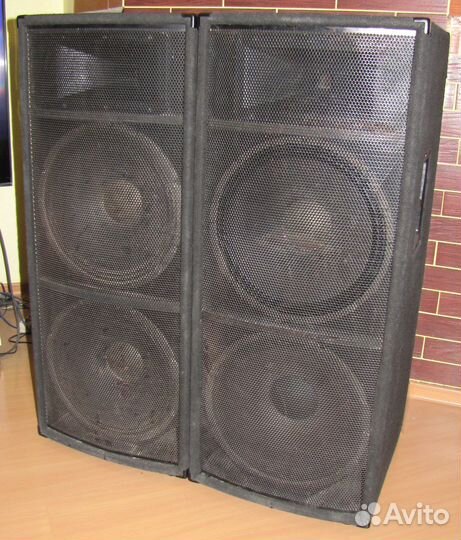 Колонки Eminence 2572Вт USA Pro 2шт Фазоинверторны