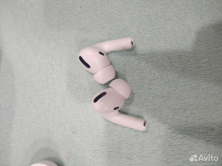 Apple airpods pro