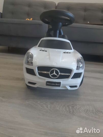 Машина каталка mercedes