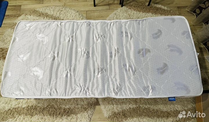 Раскладушка детская с матрасом