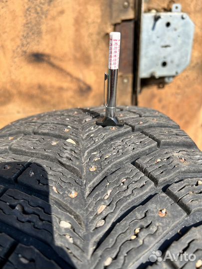 Michelin X-Ice North 4 225/45 R18 и 245/40 R18