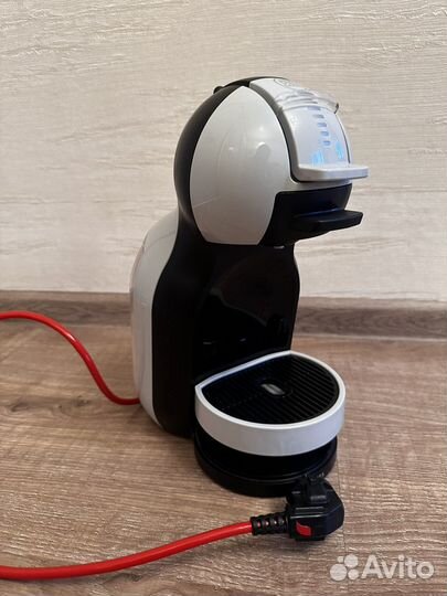 Капсульная кофемашина dolce gusto