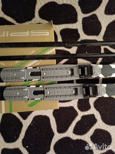 Беговые лыжи