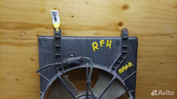 Диффузор радиатора правый Honda Stepwgn RF4 K20A