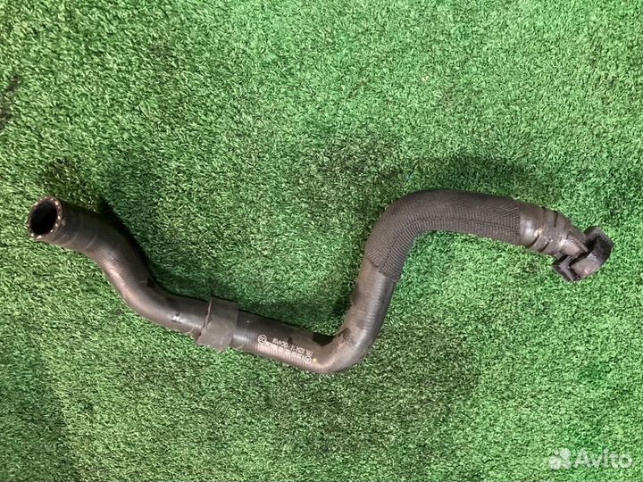 Патрубок охлаждения Mercedes-Benz C-Class W205