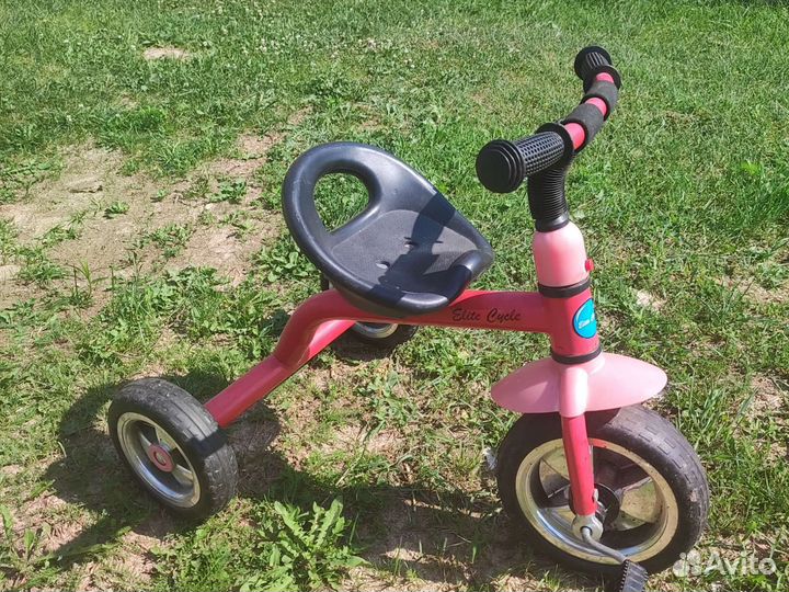 Трехколесный детский велосипед бу