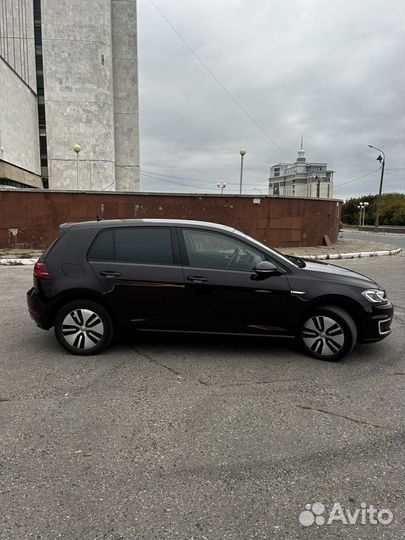 Volkswagen Golf 136 л.с. AT, 2018, 104 000 км