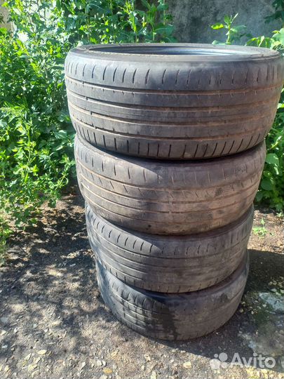 Hankook AM06 225/45 R17 91Y