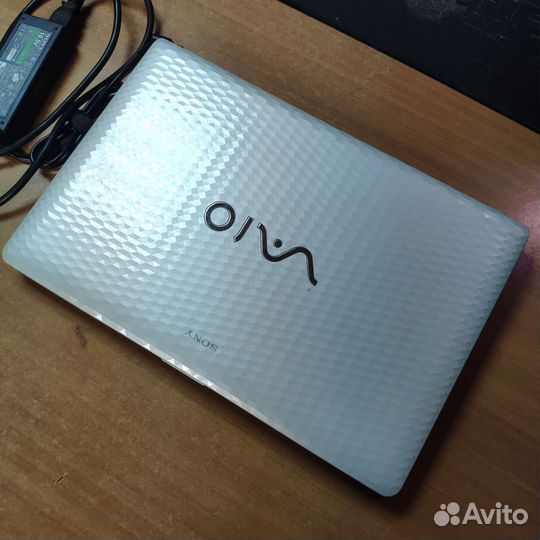 Ноутбук Sony 2-ядра/DDR3 4Gb/HDD 320