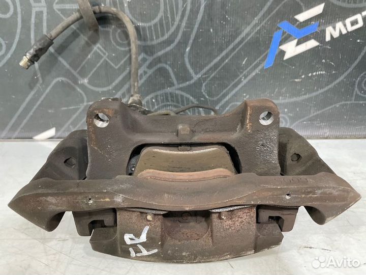 Суппорт передний правый Audi Allroad C5 ARE 2002