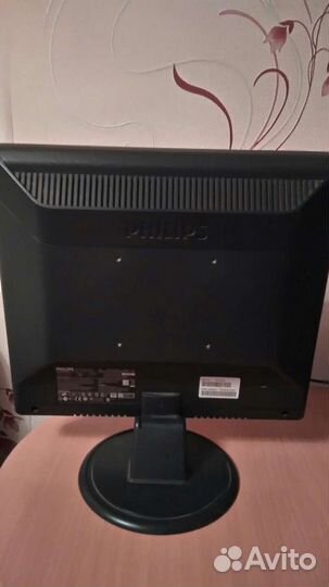 Монитор Philips
