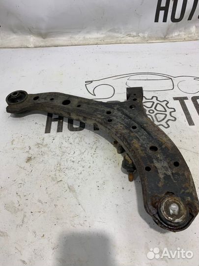 Рычаг передний левый Hyundai Accent G4EC 2005