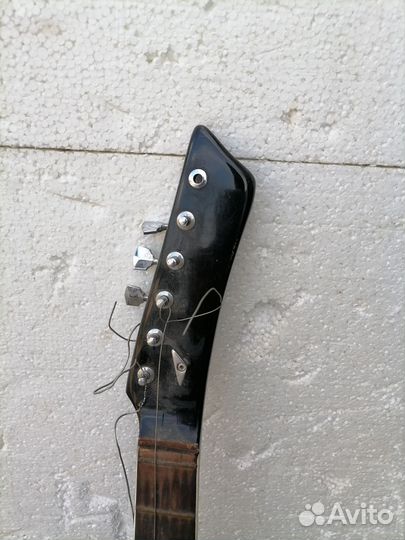 Электро гитара