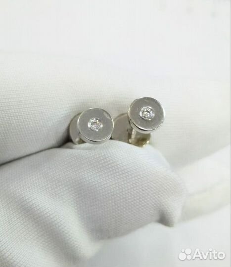 Золотые серьги с камнем