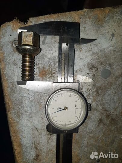 Болты колесные VAG