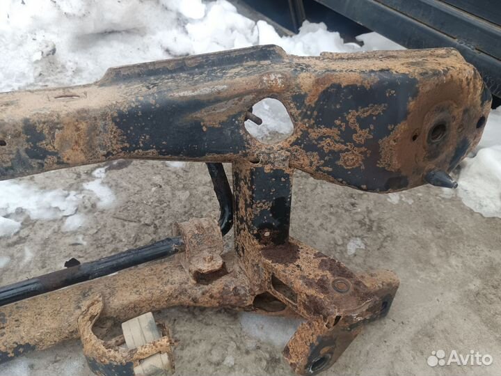 Подрамник задний форд фокус 1