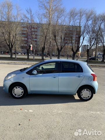 Toyota Vitz 1.0 CVT, 2005, 98 500 км