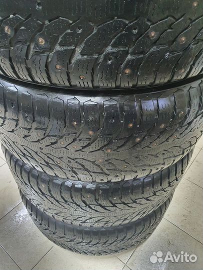 Nokian Tyres Hakkapeliitta 9 SUV 285/50 R20 116T