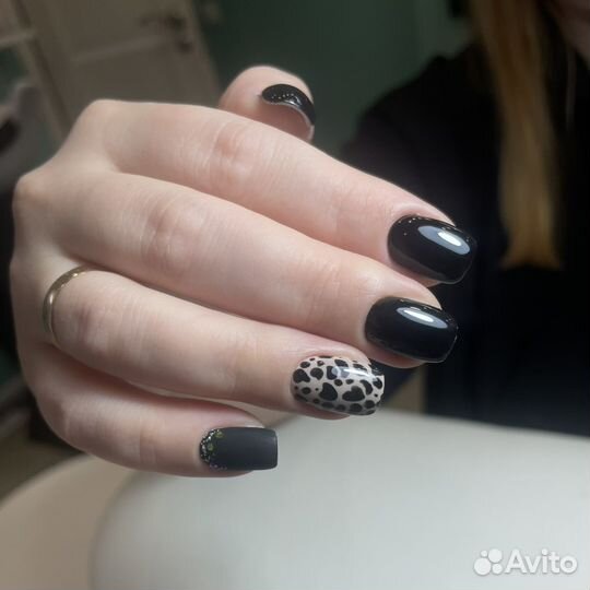 Маникюр. Роспись ногтей