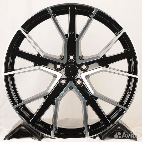 Диски Audi Ivision Wheel H3139F 9.0x20/5x112 D66.45 ET30 BKF