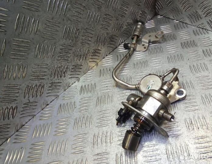 Тнвд бензиновый cadillac STS 2 12614933