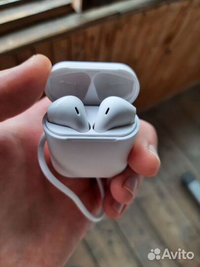 Беспроводные наушники TWS i12