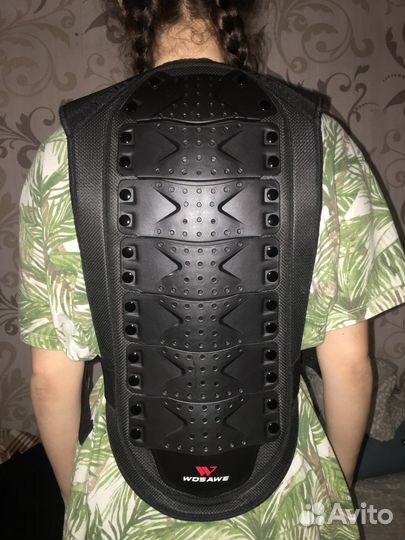 Мотоперчатки,черепаха,наколенники,подшлемник