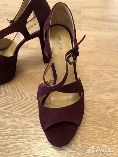 Босоножки Michael korsзамша новые, оригинал