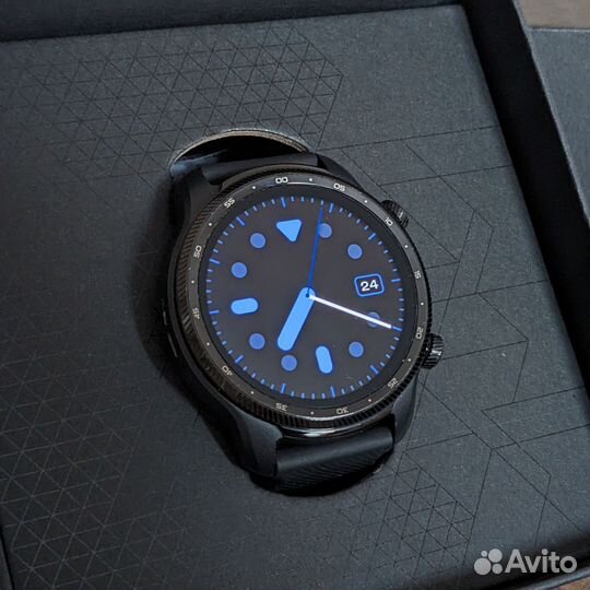 Смарт-часы TicWatch 3 Pro Ultra