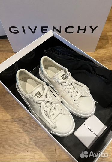 Givenchy кеды
