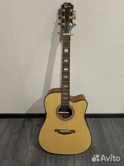 Гитара 6-ти струнная